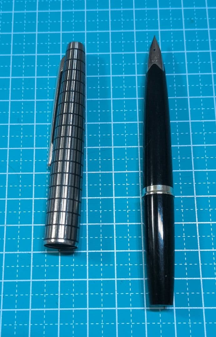 PILOT Elite エリート 格子柄 18K F 万年筆