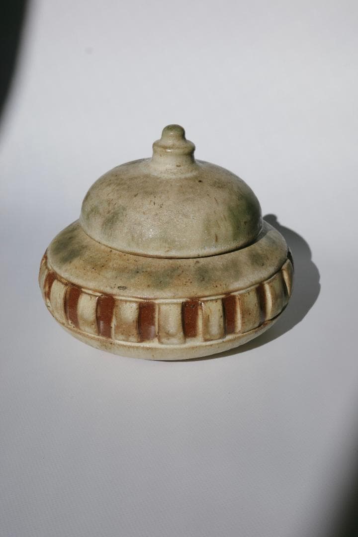 031 アンティーク 1950's ベルギー製陶芸品