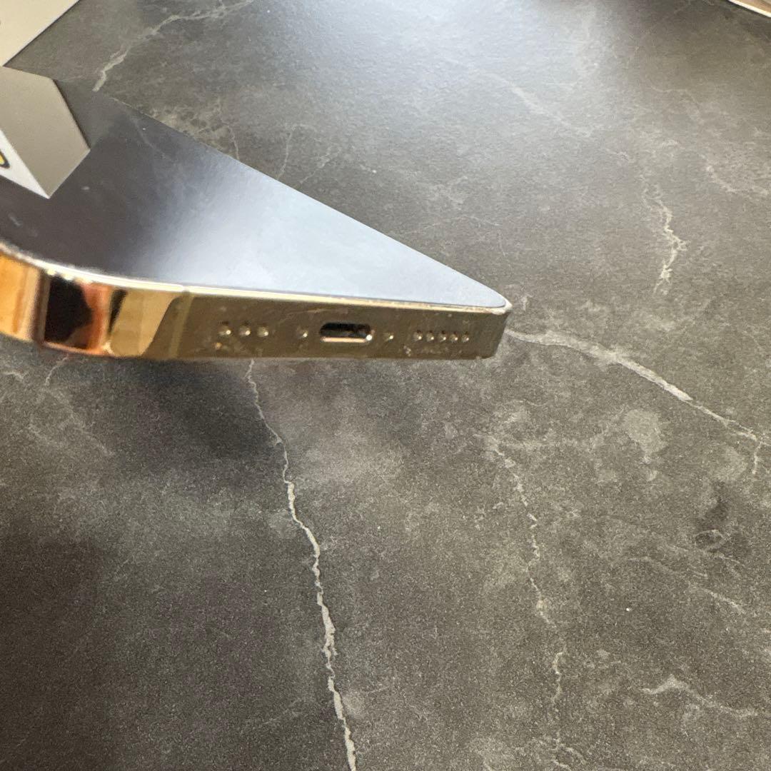 iPhone 12 Pro 256GBゴールド 本体