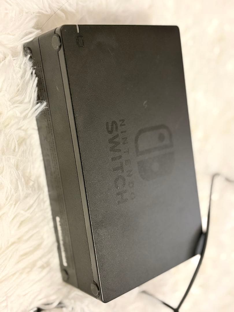 Nintendo Switch 本体 + Joy-Con 4色セット