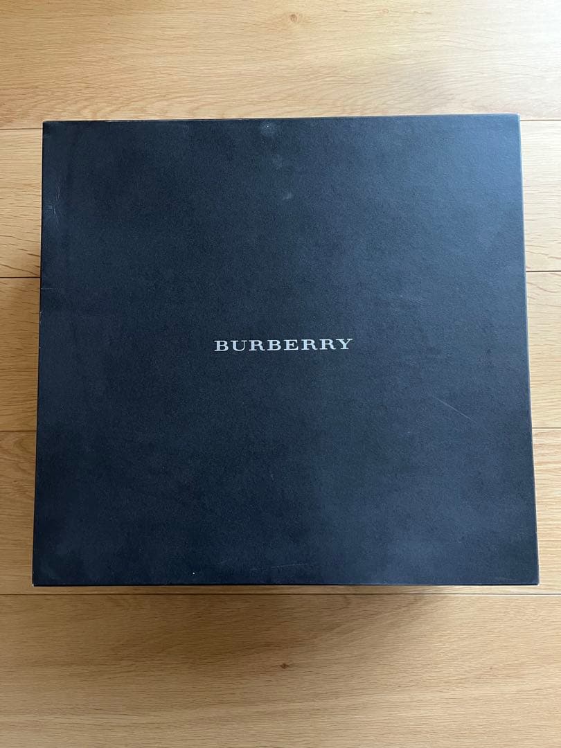 未使用品 BURBERRY サフィアーノ ハンドバッグ