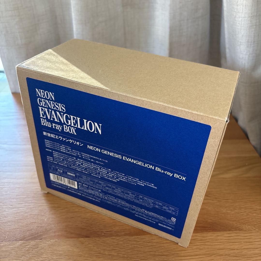 新世紀エヴァンゲリオン Blu-ray BOX〈期間限定生産・10枚組〉