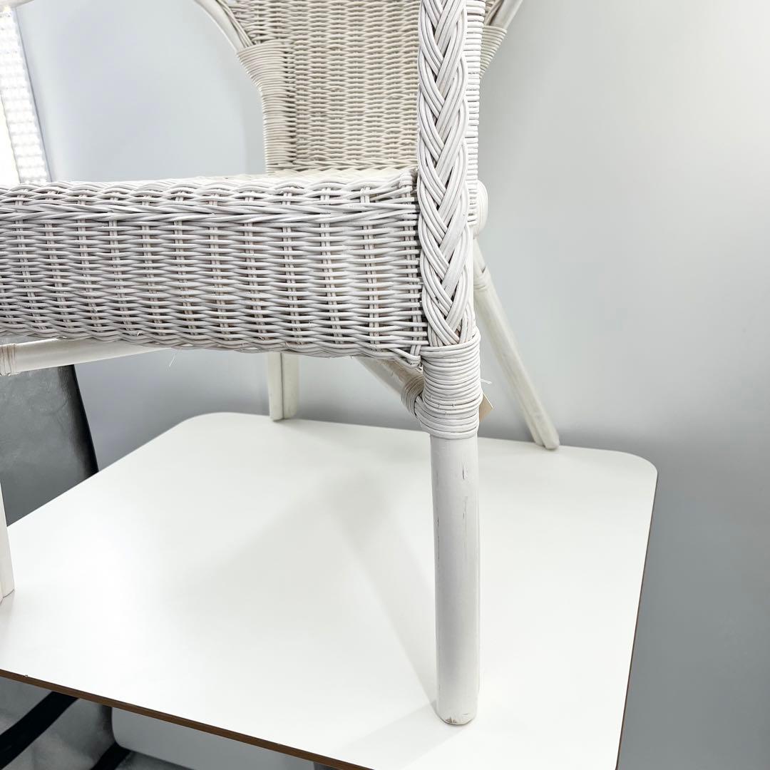 良品 NITORI ニトリ ラタンチェア アームチェア ホワイト 籐 廃盤品