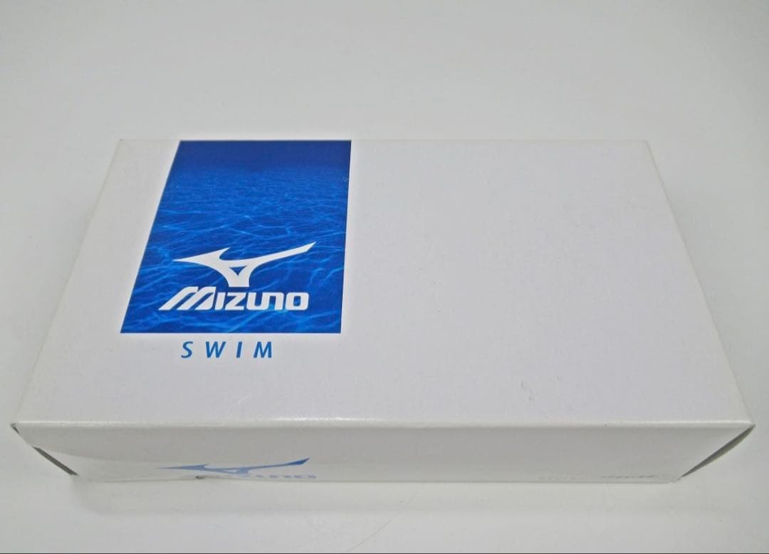 k*k様 新品　ミズノ　競泳水着　マイティライン　アクセルスーツ　L 箱付き　廃