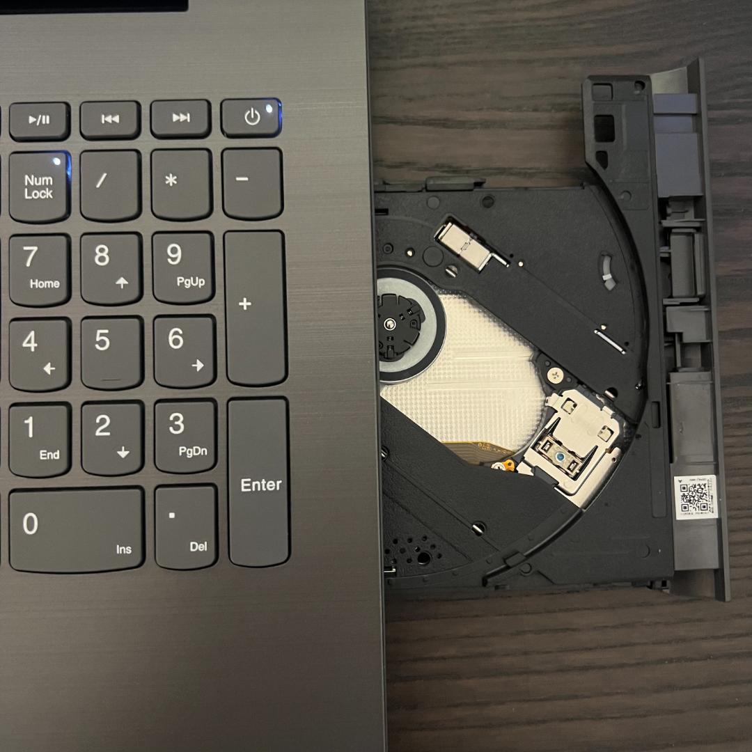 Lenovo☆Ideapad✨新品SSD256GB☆メモリ8GB☆Core i3