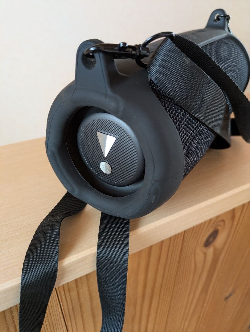 美品JBL ワイヤレススピーカーCHARGE5 ブラック