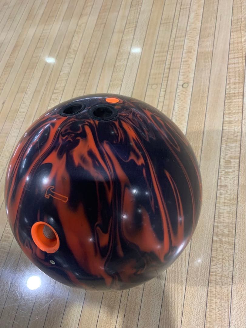 ブラックウィドー3.0 15ポンド ボウリングボール