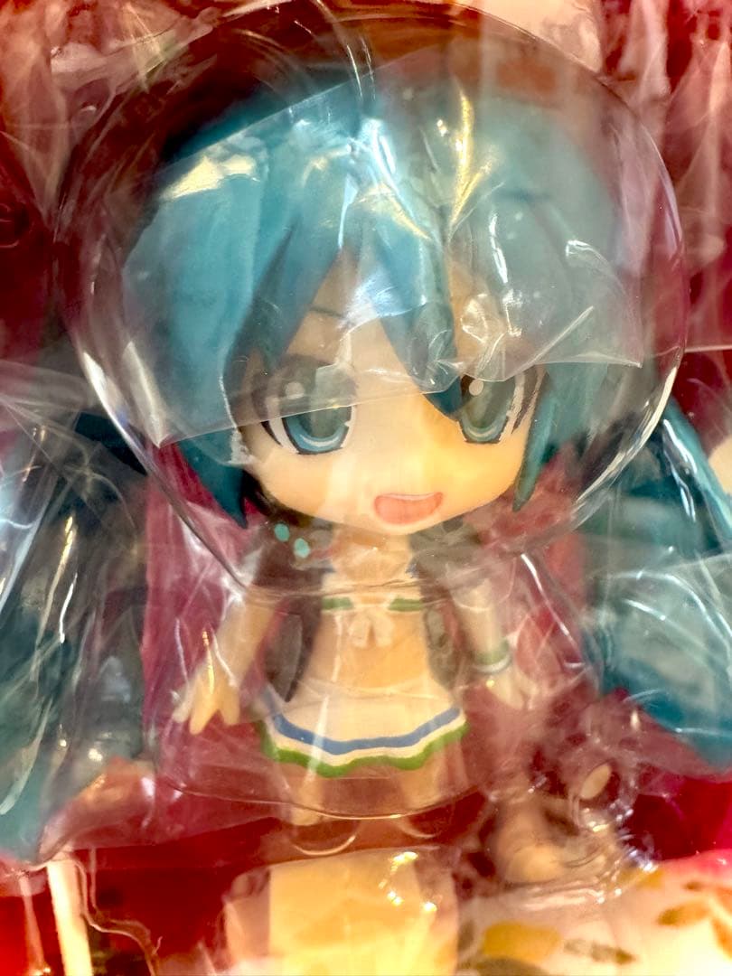 ファミマコラボ♪ 初音ミク✨　ラスト賞フィギュアとトートバッグセット♪
