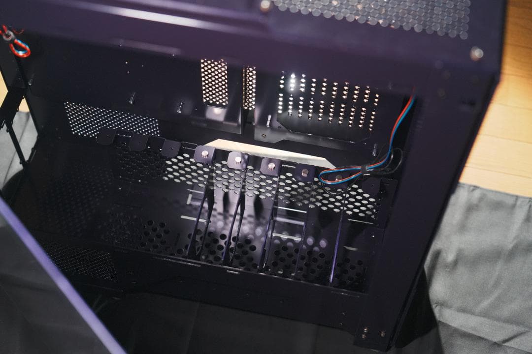 PCケース　VESPERS EE ZR9 Ver.1.0 VLIZ-1.0-DP