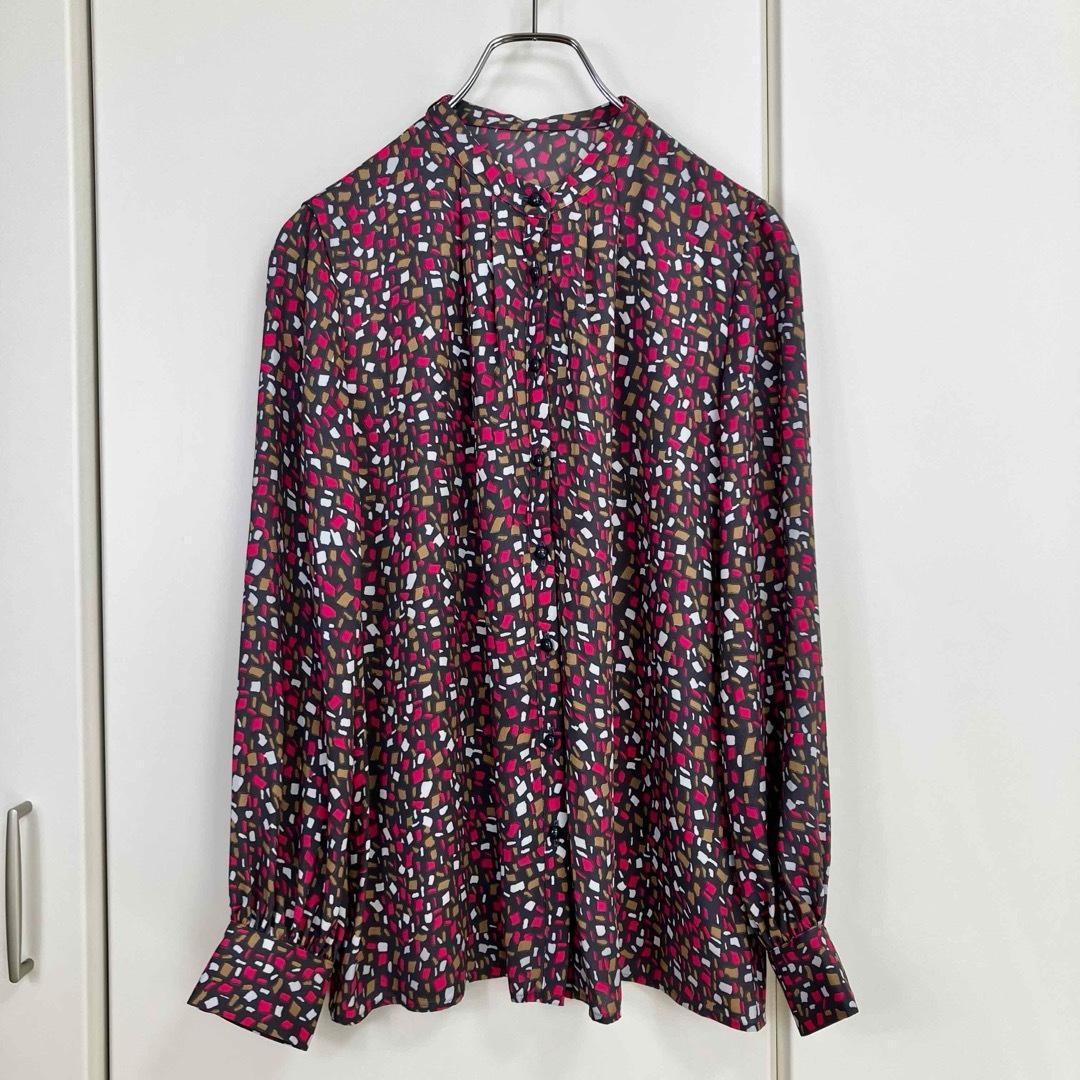 アナイ イレギュラースクエアプリントタイ付き ブラウス チャコールグレー 38