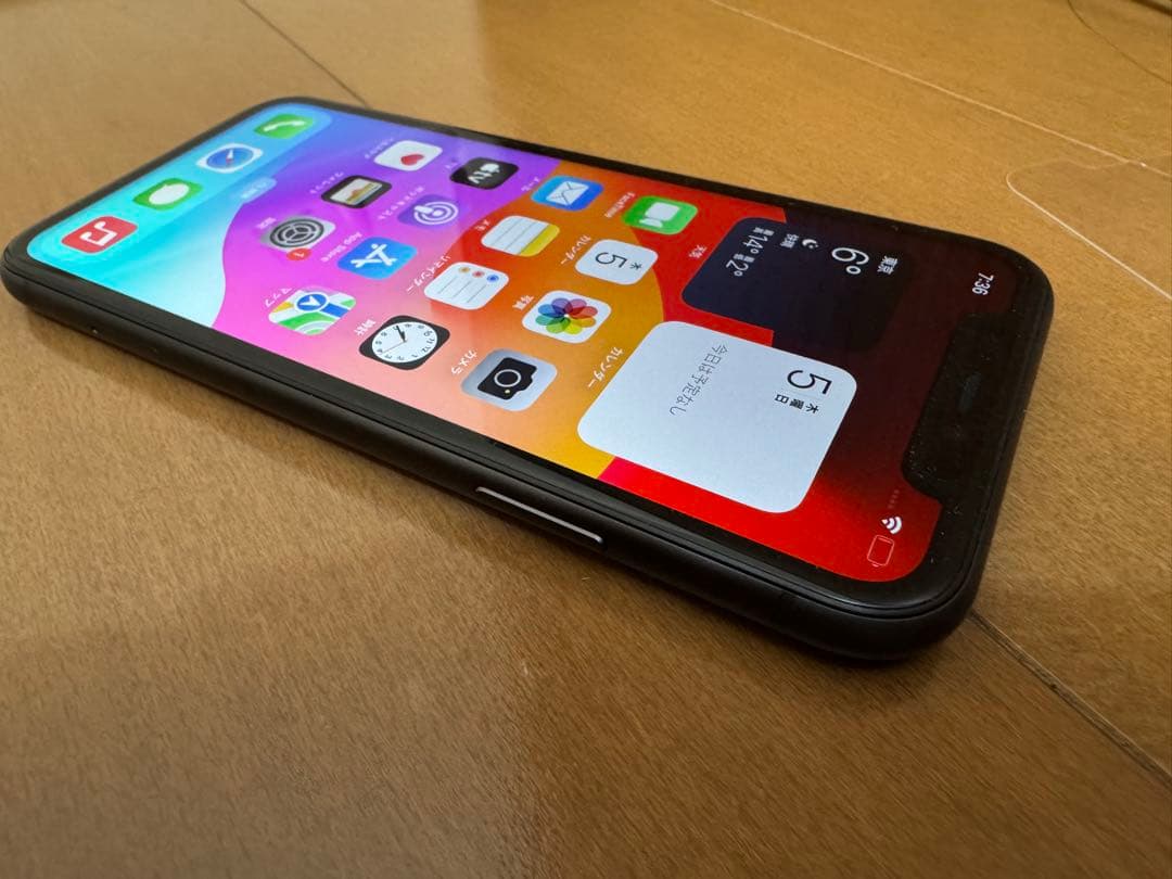 動作品&美品　SIMフリー Apple iPhone11 64GB ブラック