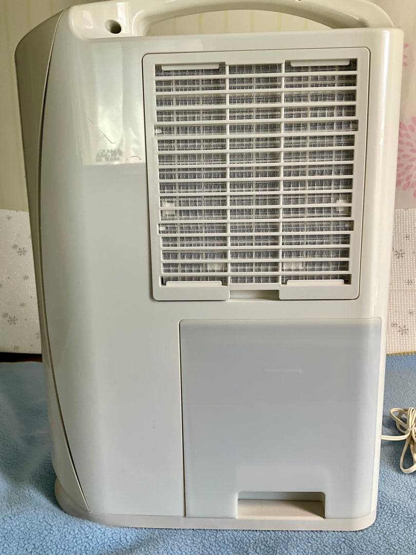 コロナ　衣類乾燥除湿機　2022年製　乾燥機　除湿機