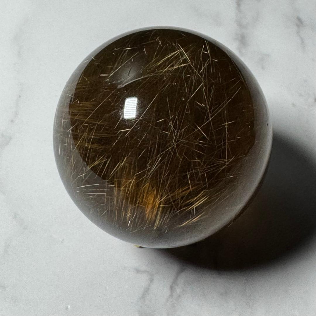 金運アップ◇ゴールドルチルクォーツ◇丸玉　約40.2㎜