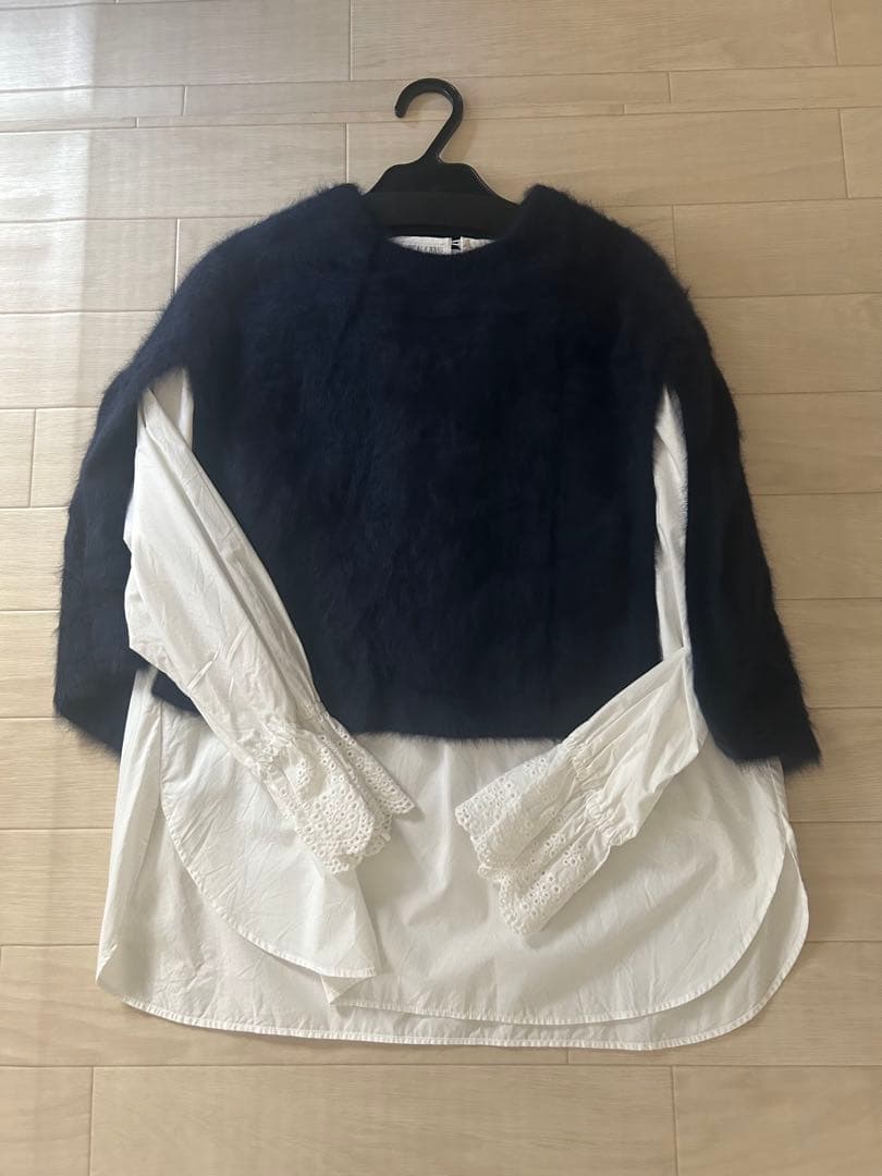 BEARDSLEY ファーニットポンチョ ネイビー