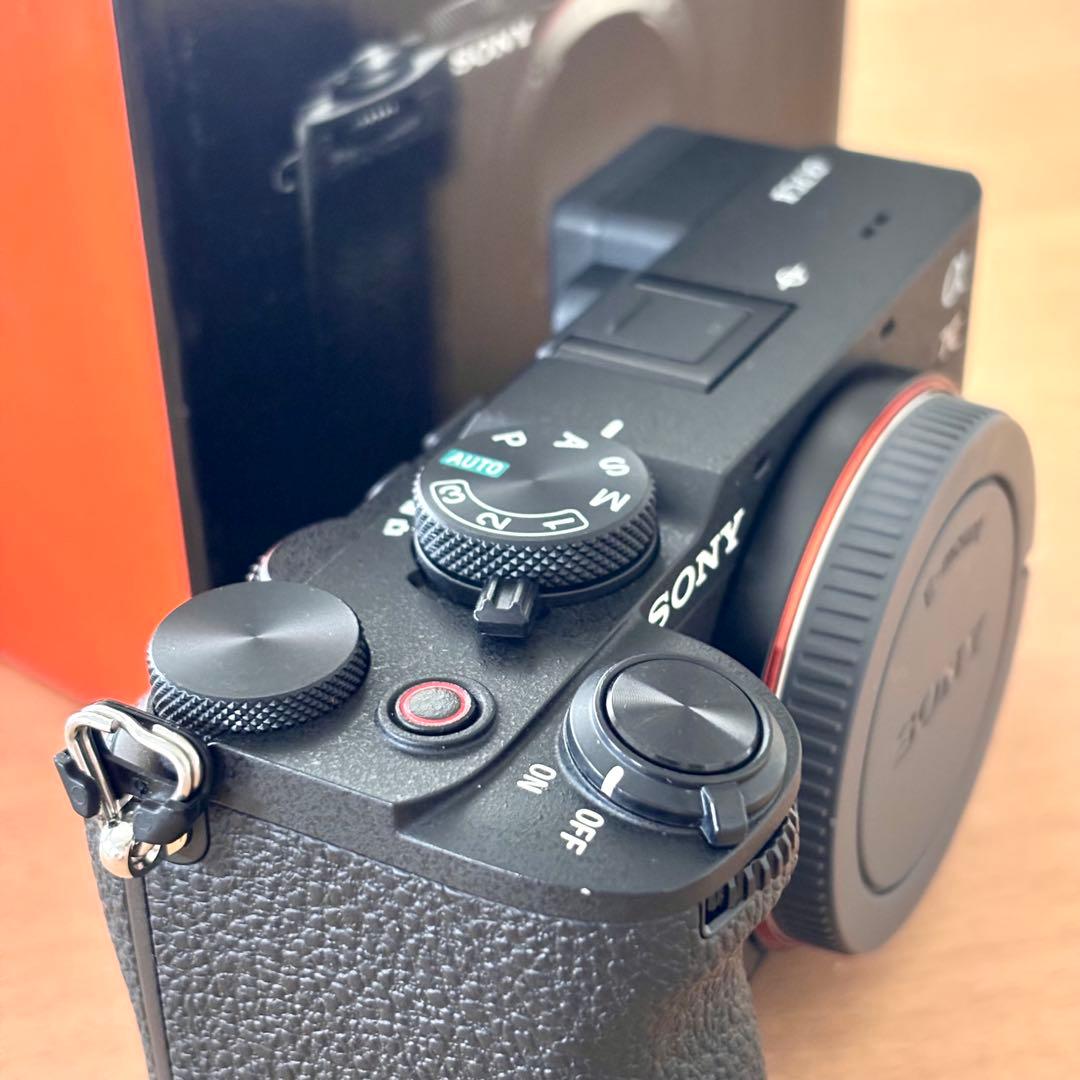 【美品】SONY α7C II ブラック ボディー本体 (ILCE-7CM2)