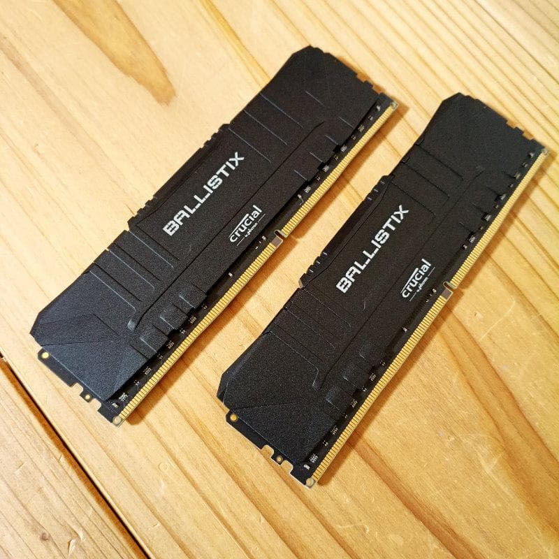 Crucial BALLISTIX DDR4-3600 32GB メモリ