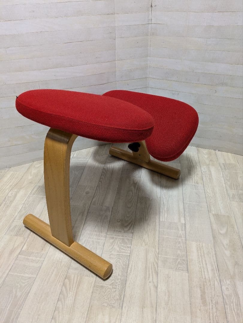 Balans EASY バランスイージー Rybo社　バランスチェア