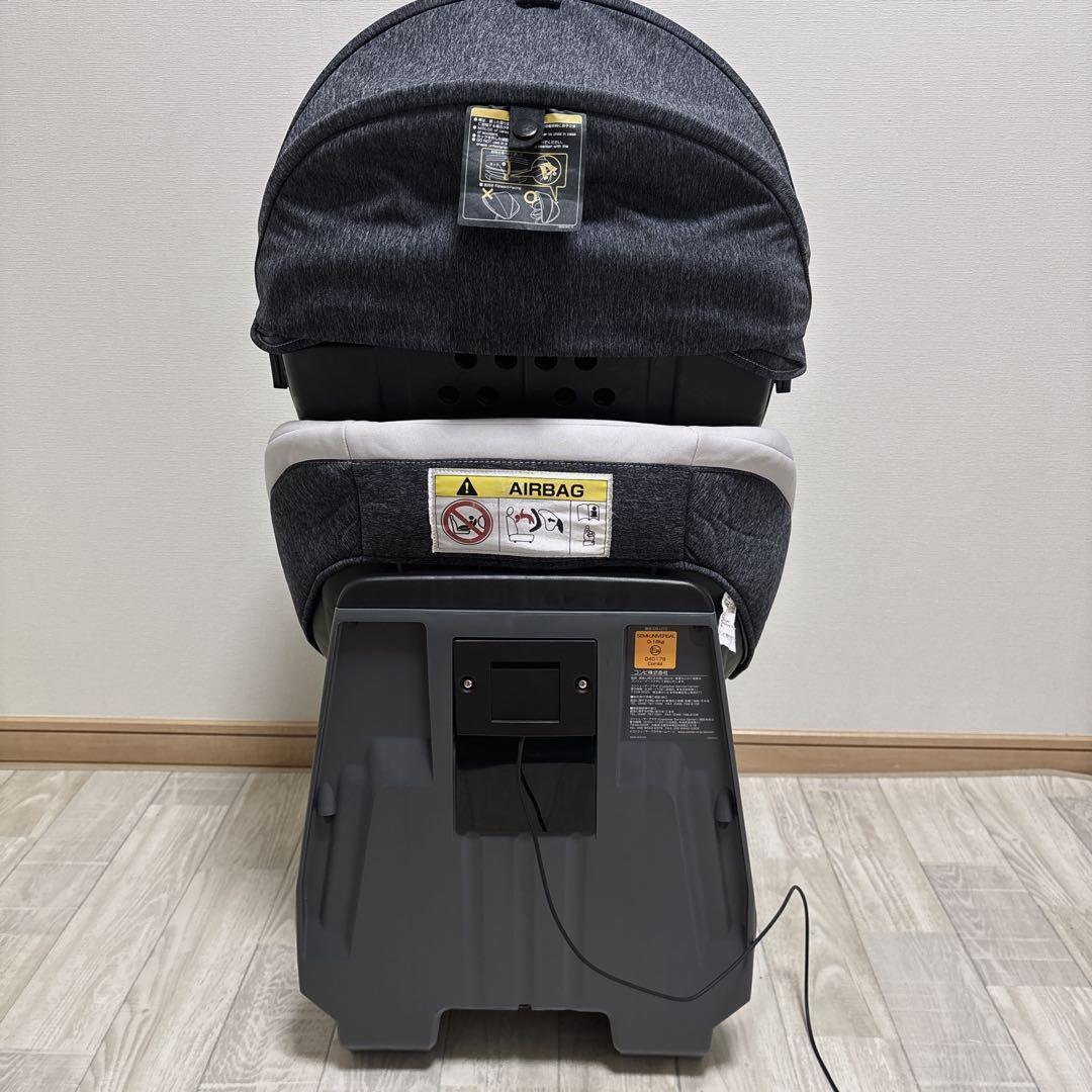 コンビ クルムーヴスマート エッグショック チャイルドシート