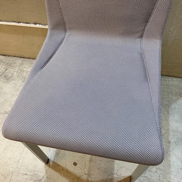 えっちゃん様　カッシーナイクスシーのブーメランチェア（グレー）