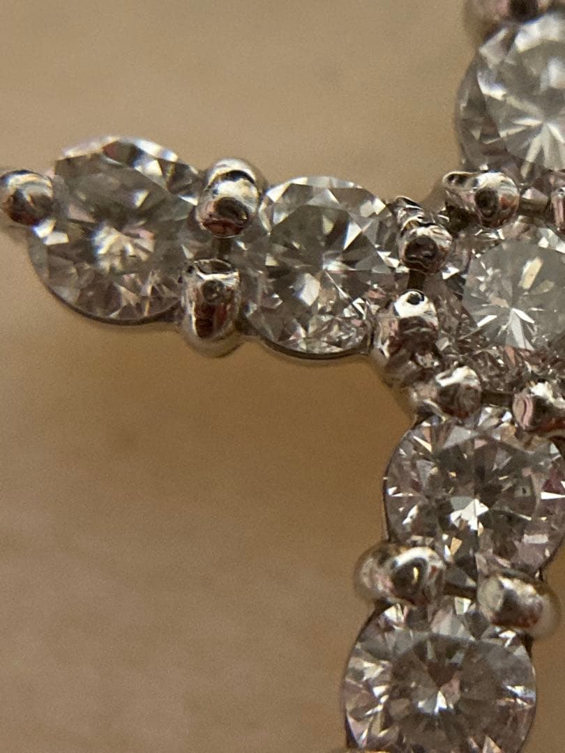 澪*様 pt900 ダイヤモンド　ネックレストップ　クロス