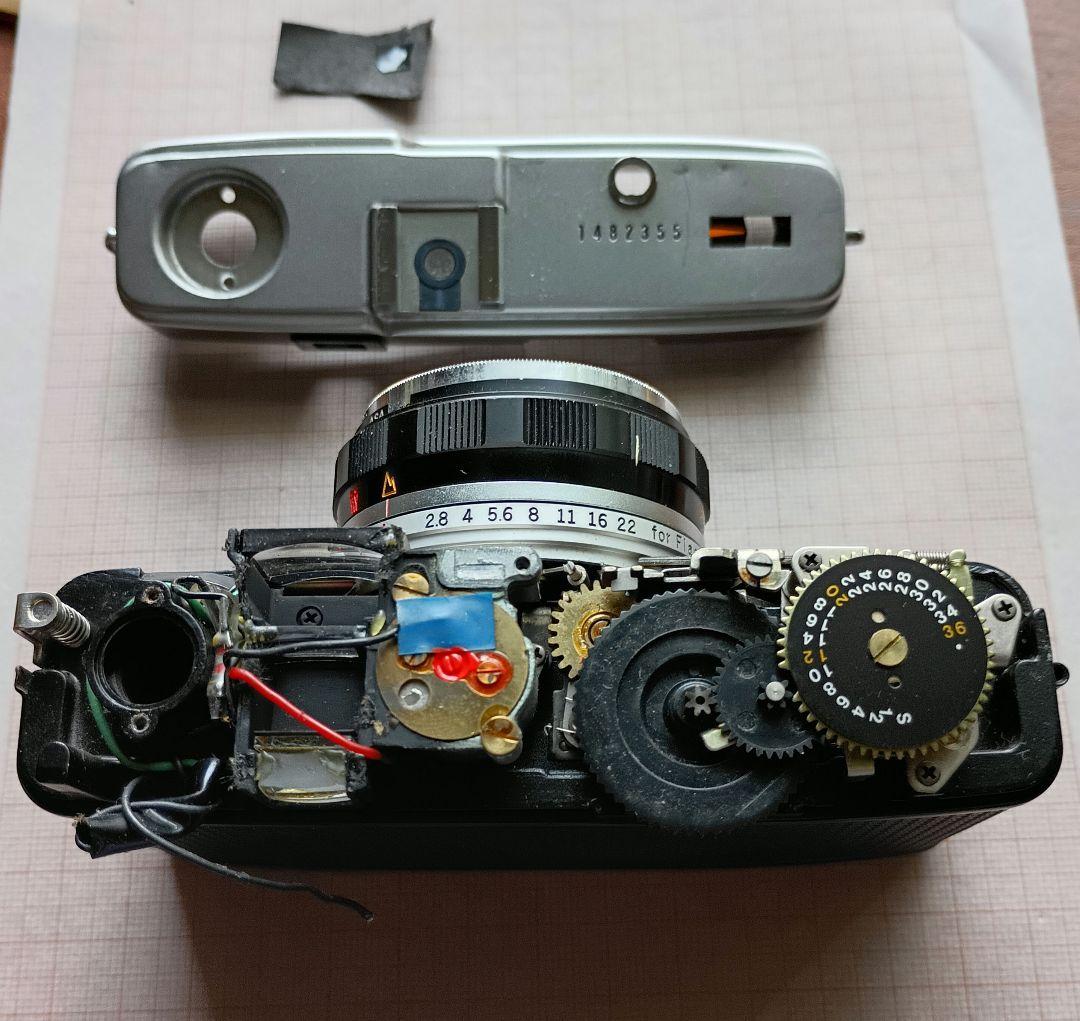 フィルムカメラ【整備、完動品】オリンパストリップ35