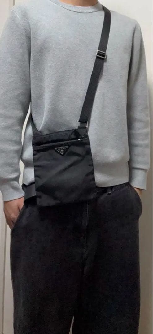 【即購入可】PRADA 黒 ナイロン ショルダーバッグ