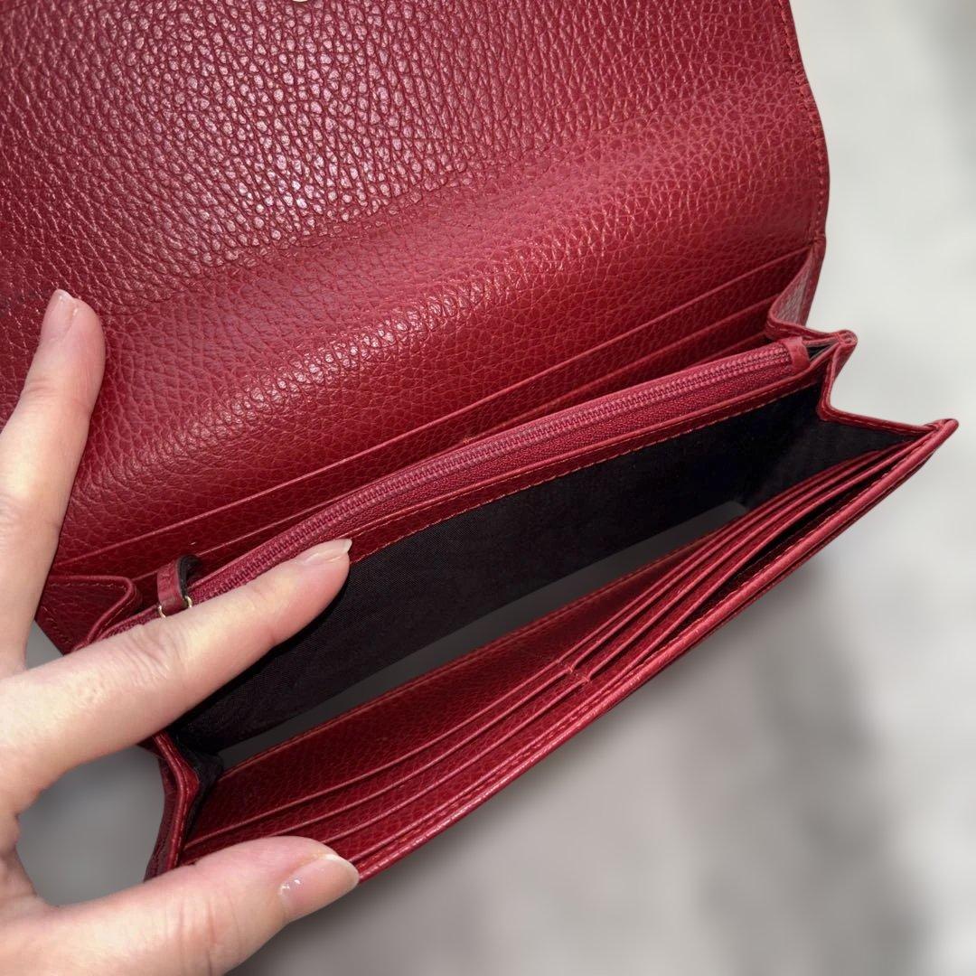 GUCCI レッド 長財布 GGロゴ付き