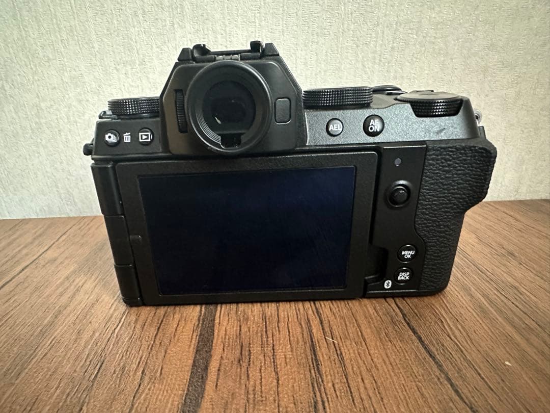 FUJIFILM X-S20 ミラーレス一眼