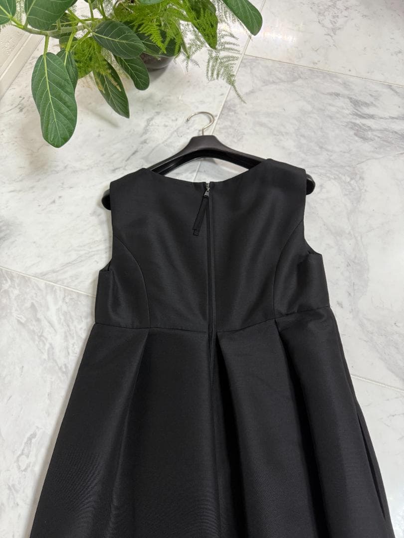 新品同様★【定価：￥138,600】★近年★FOXEY/フォクシー ギモーヴ38