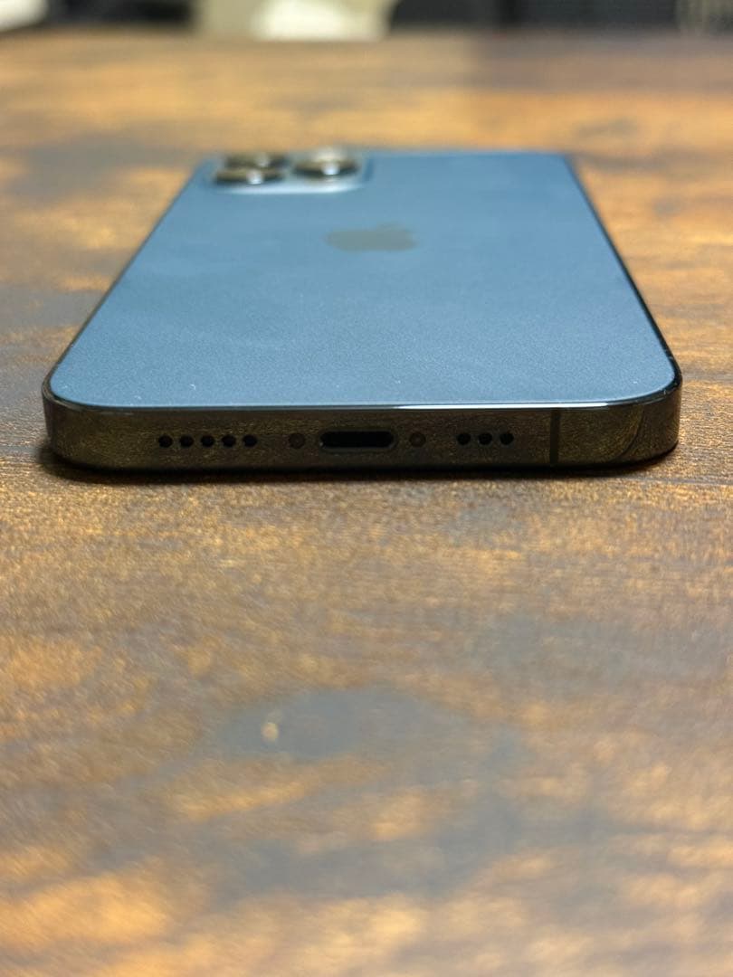 iPhone 12 Pro 容量100%、128G、傷無しAppleCareあり