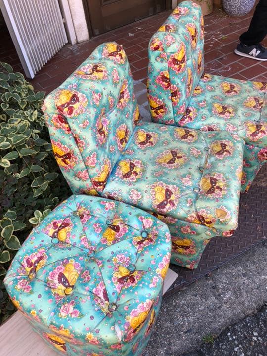 ヒステリックミニの正規品。３点セットです。しっかりとした品ですが破れあり