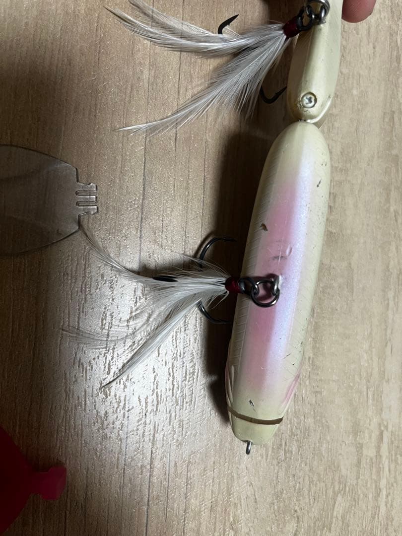 タイニークラッシュ、スペクター