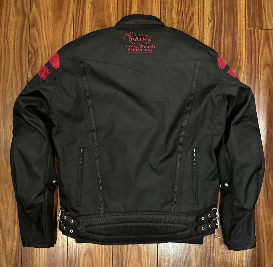 BATES ベイツ 秋冬用　ナイロンジャケット　Mサイズ
