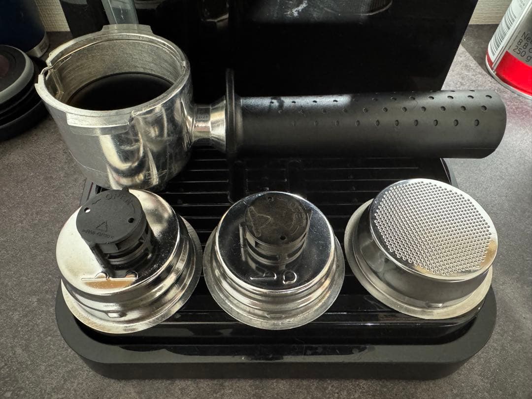 De'Longhi エスプレッソマシン 本体　スティローザ