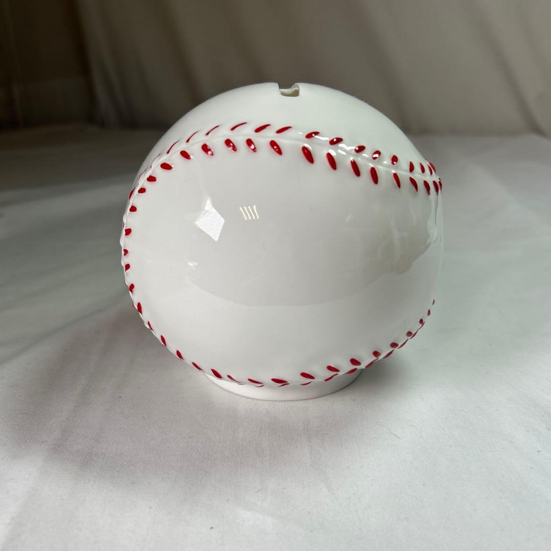 【iy/1.6/18】Tiffany & Co. 野球ボール型貯金箱