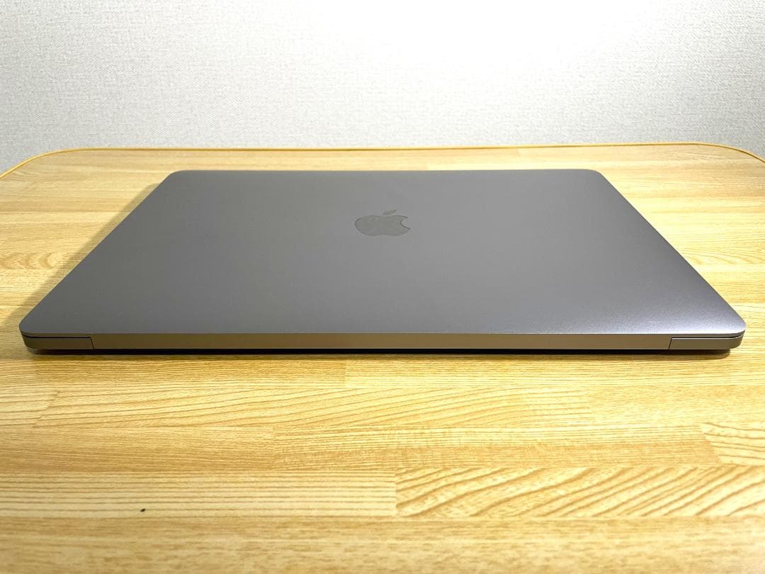 MacBook Pro 13\" 2019 16GB / 512GB / US配列