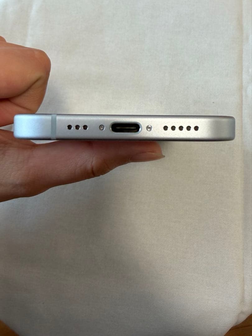 スマートフォン本体 iphone 15 128GB