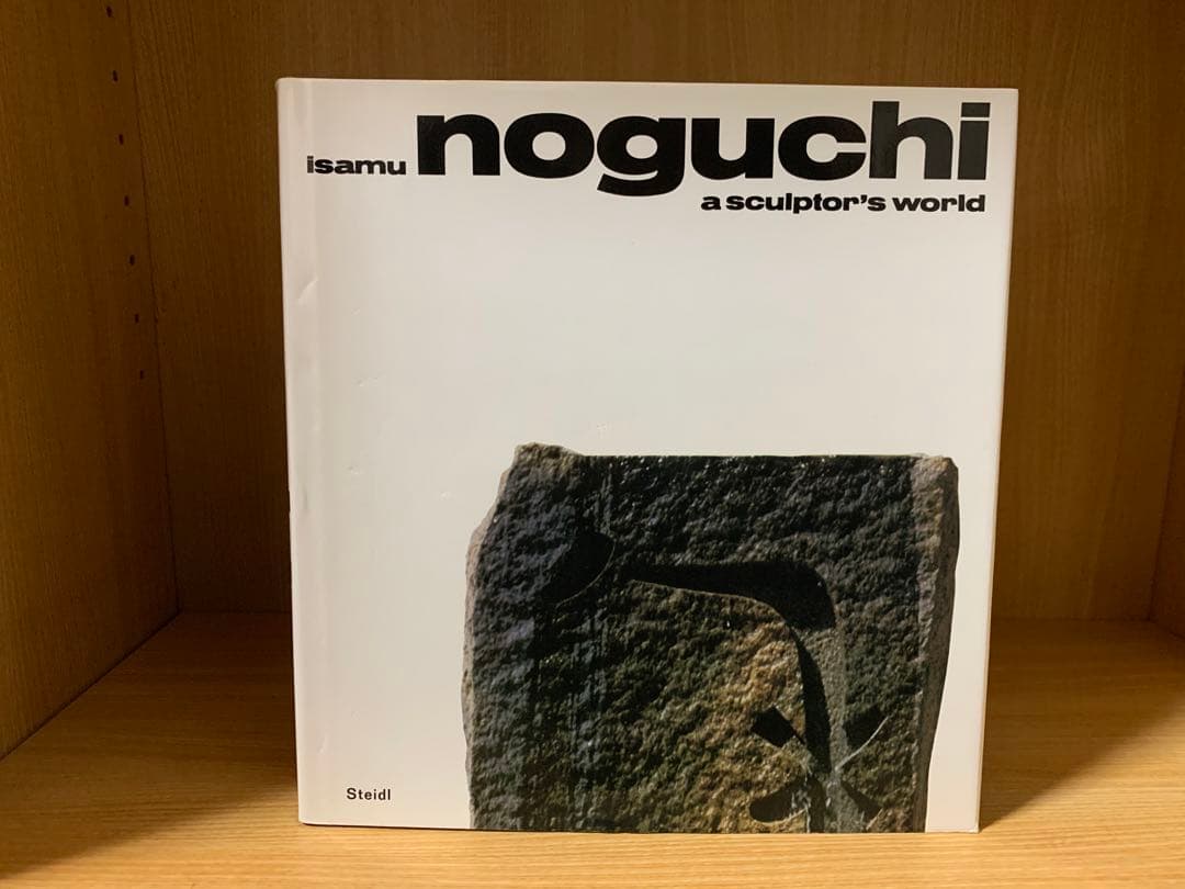洋書: isamu noguchi a sculptor’s world 希少