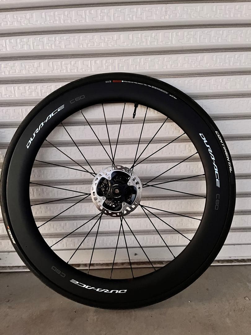 ア*ク様 シマノデュラエースWH-R 9270-C60-TLホイールセットカーボ