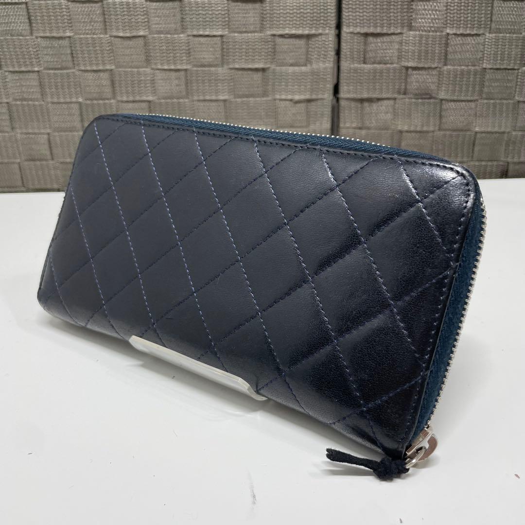 く*♪様 CHANEL マトラッセ　キルティングレザー 長財布 ネイビー