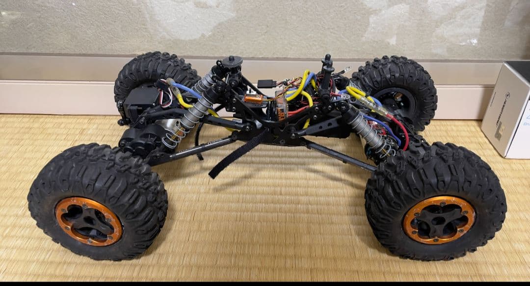 最終値下げ アキシャル XR10 高性能クローラー　1/10スケール　メカ付き