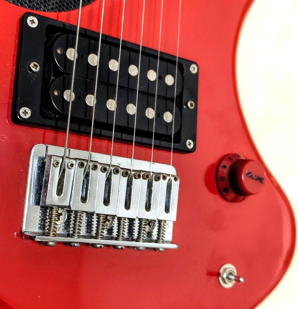 【美品】ZO-3 レッド アンプ内蔵ミニギター ヘッドフォン端子付き！！