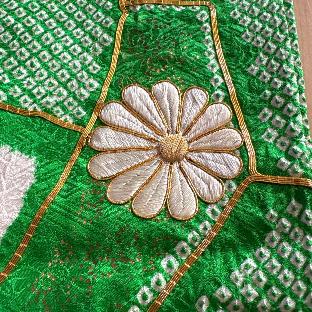 正絹　総絞り　黄緑×緑　疋田　源氏車　刺繍　振袖　着物単品　成人式　アンティーク