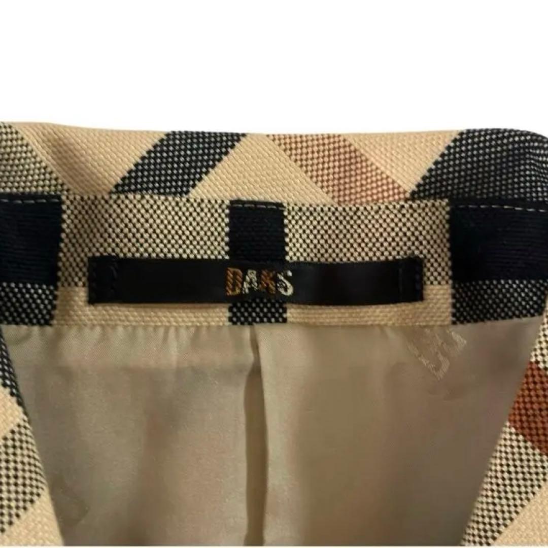 DAKS ダックス　　チェック柄ジャケット　11号