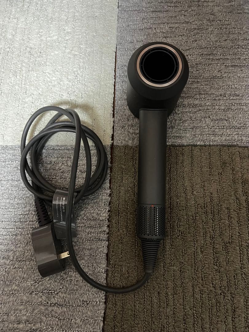 ダイソン ヘアドライヤー 初代