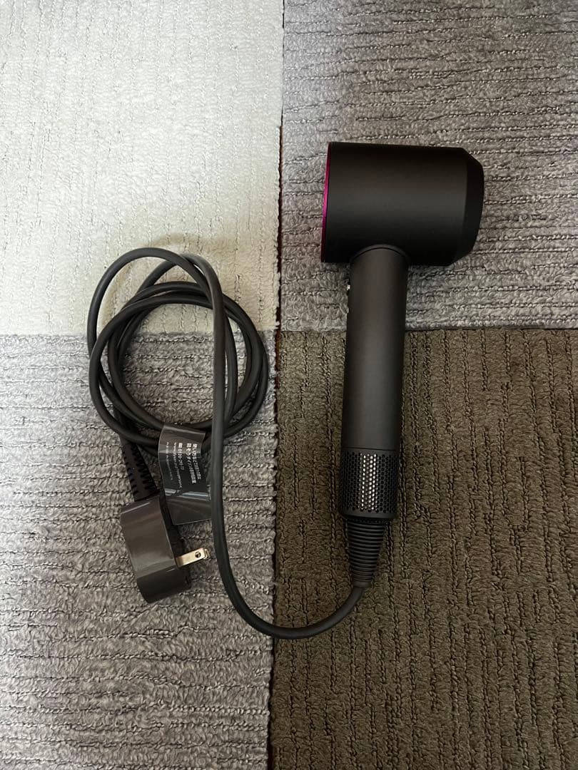 ダイソン ヘアドライヤー 初代