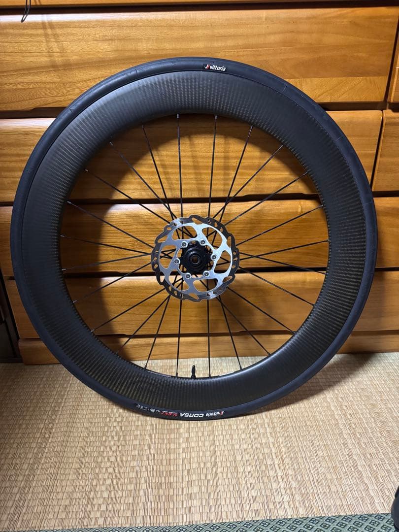 MAVIC COMETE PRO CARBON UST DISC タイヤ等込