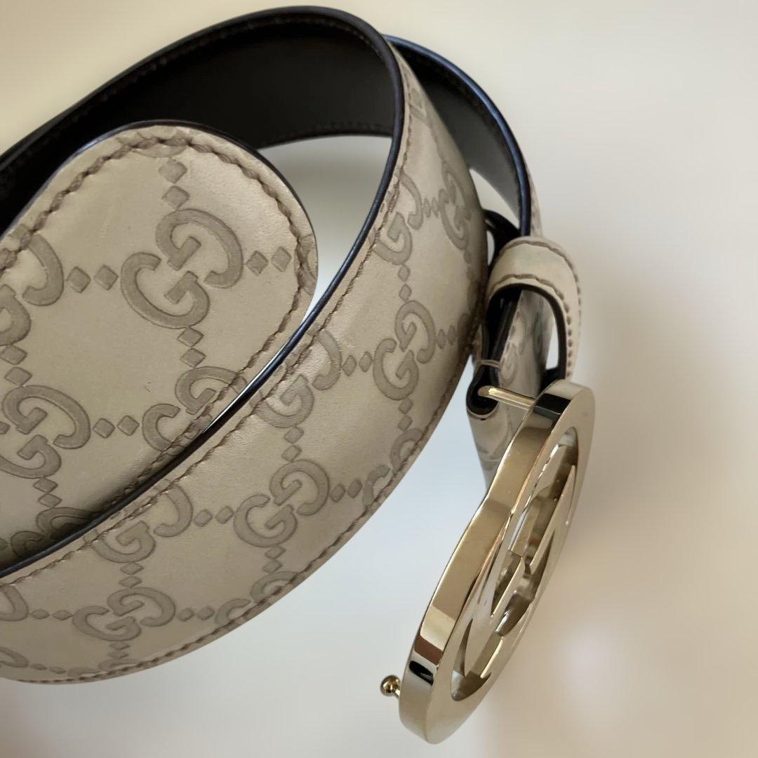 GUCCI オフホワイト　GGパターン レザーベルト