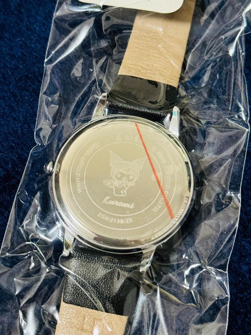 クロミちゃん サンリオ シルバーラメ 腕時計 限定 海外 コラボ