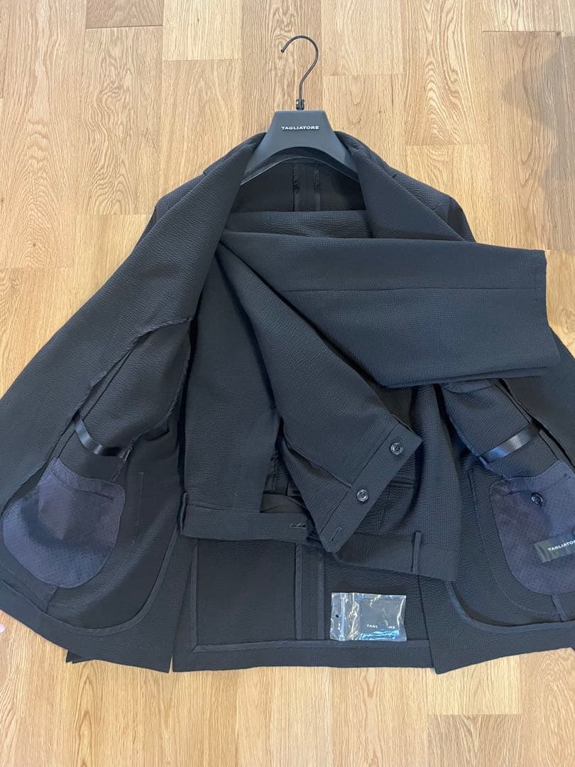 TAGLIATORE タリアトーレ シアサッカースーツ 48 ブラック